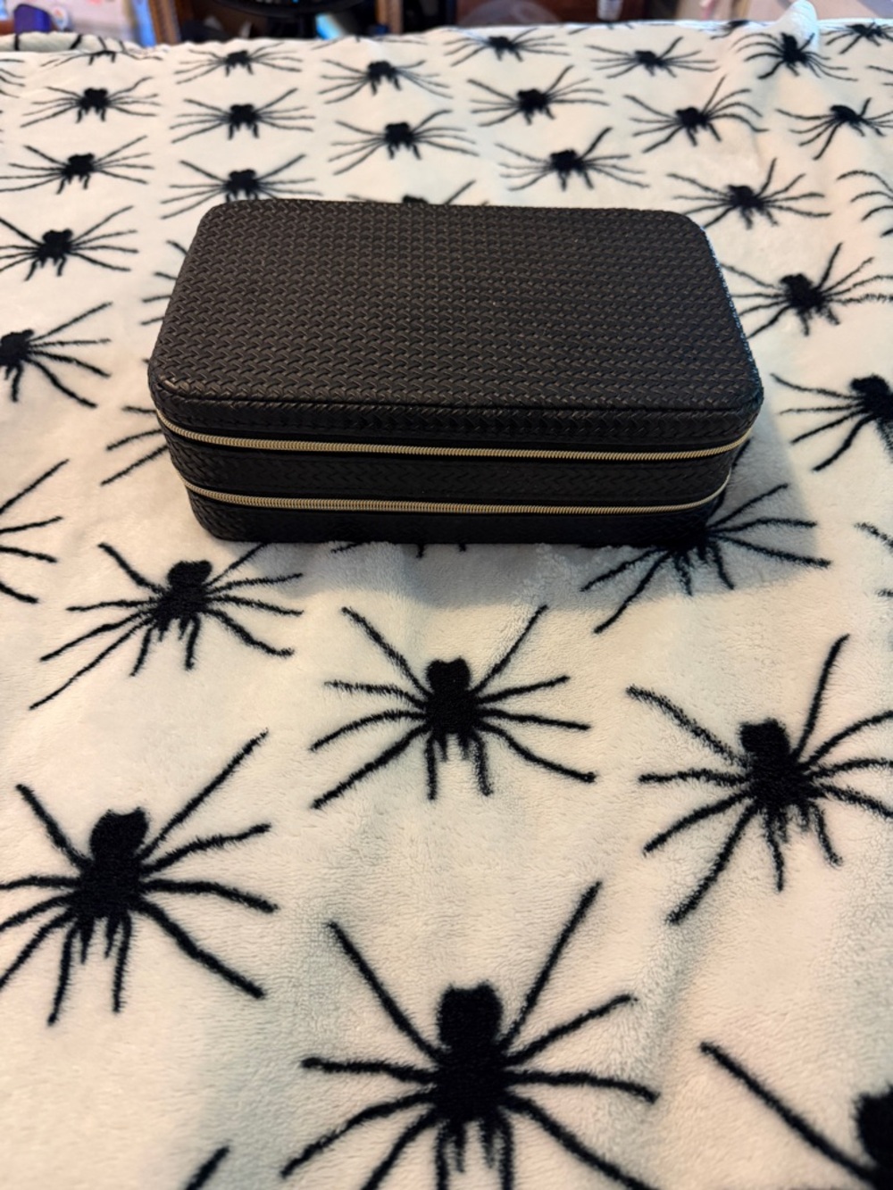 Black Woven Jewelry Travel Case with Gold Zippers